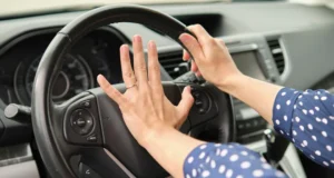 Наказывают ли кого-то за звуковые сигналы в Нью-Йорке?