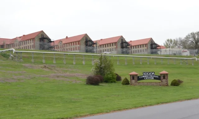 9abcd92aea8d24edc4bab9a0011b6fa0